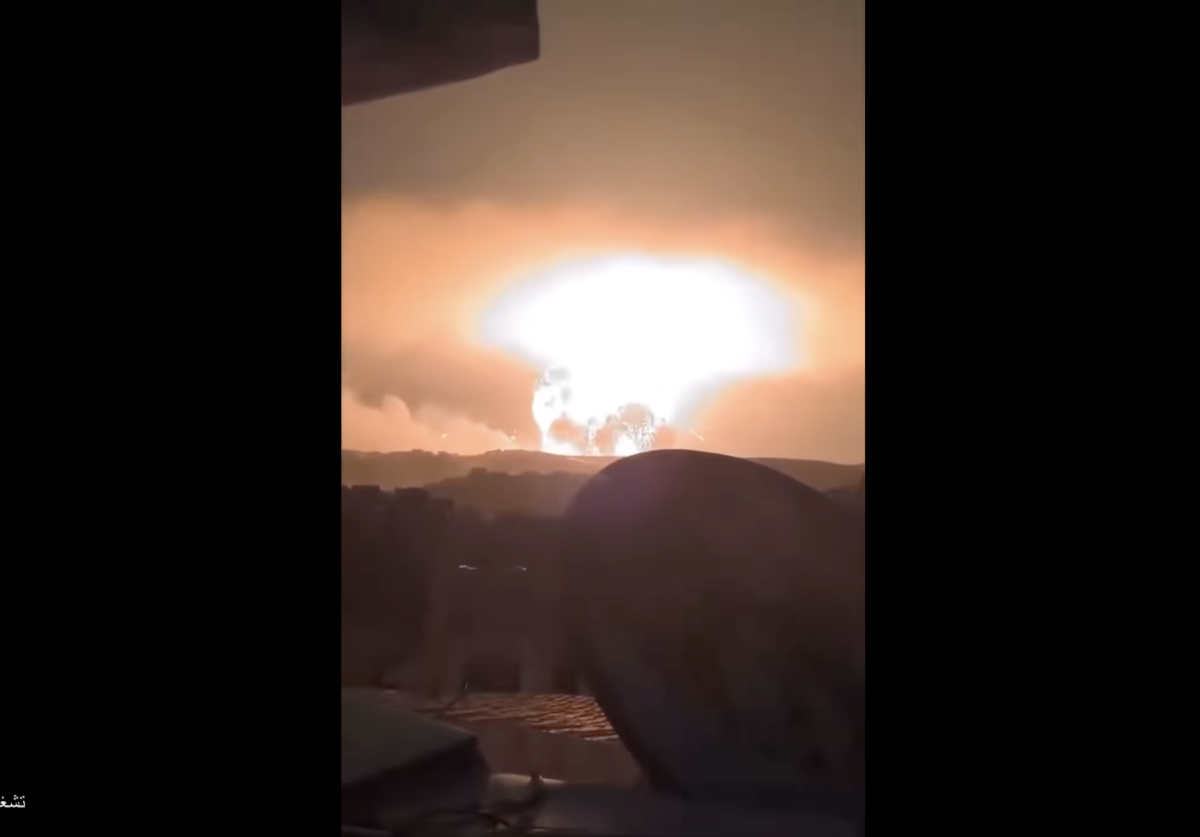 المقطع قديم لهجوم إسرائيلي على سوريا وليس لقصف منشأة فوردو النووية بإيران