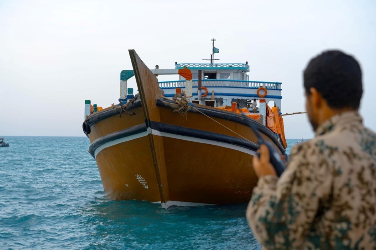 كيف وصلت سفينة الأسلحة إلى البحر الأحمر؟